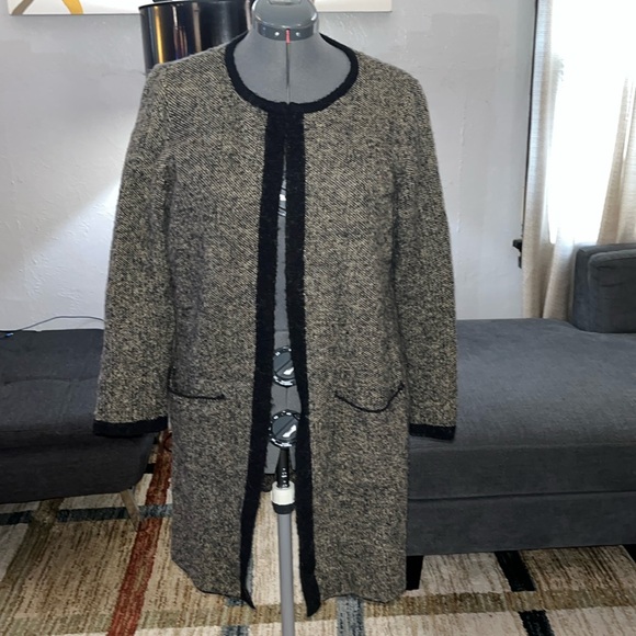 Grace Long Women’s Cardigan PTP 21” L 35” - Picture 2 of 6